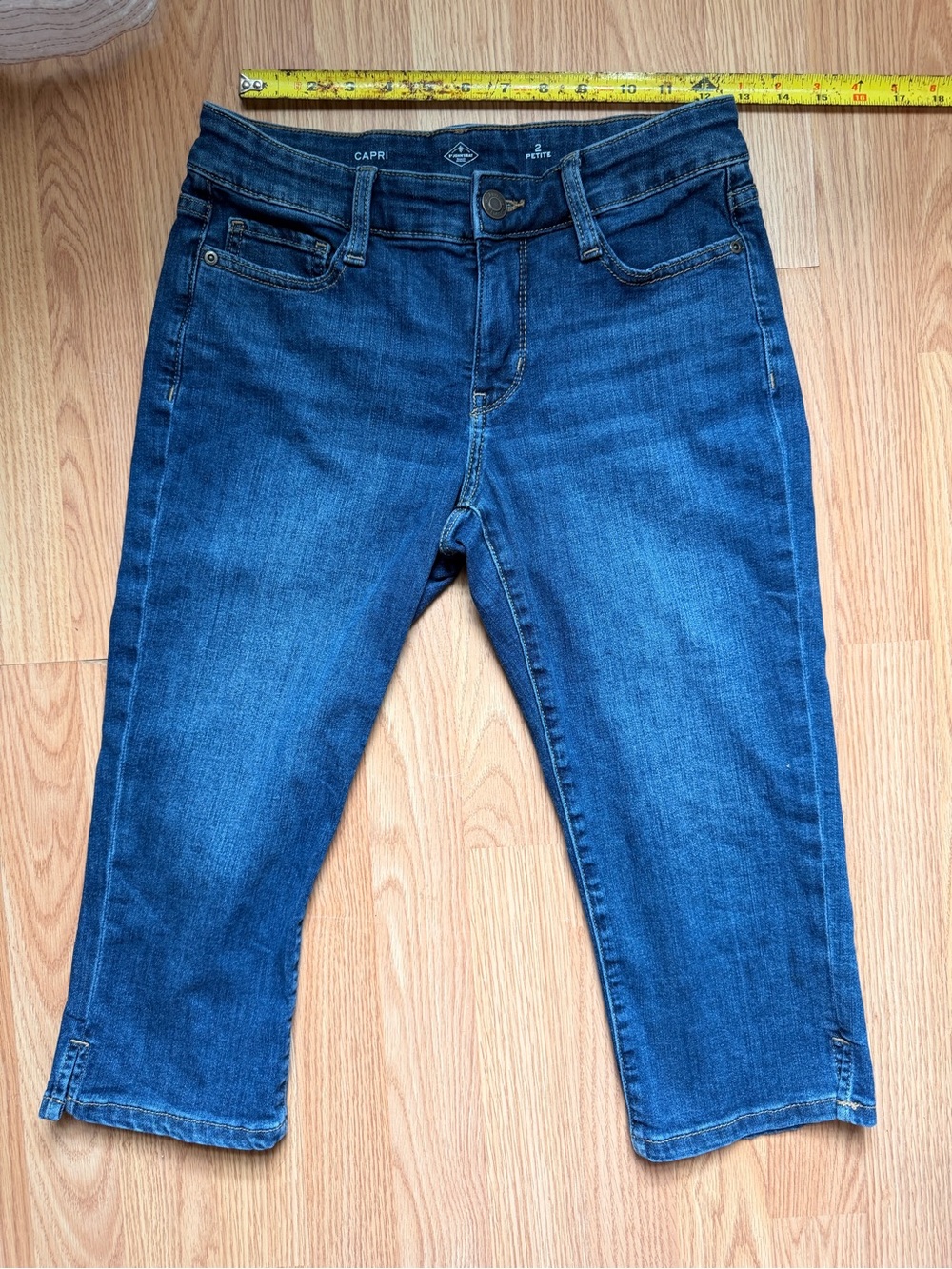 St. John's Bay Denim Capris Size 2P